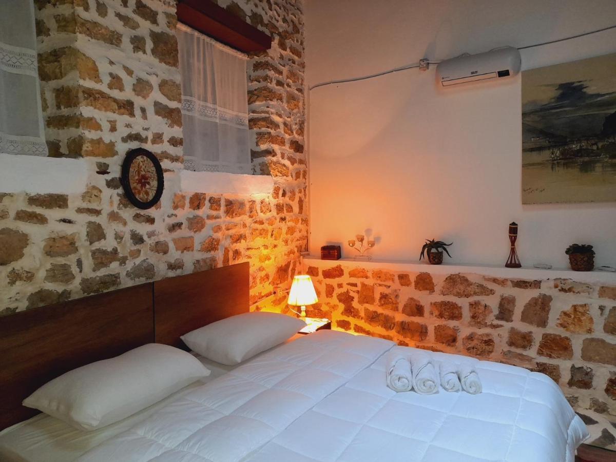 Gorica'S Bridge Hotel Berat Bagian luar foto